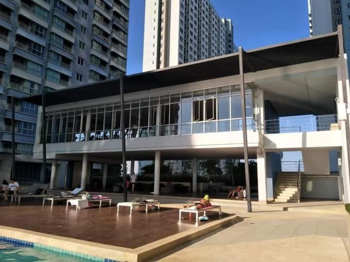 2 ห้องนอน 2 ห้องน้ำ Seaview Jomtien ชั้น18 Daire Dış mekan fotoğraf