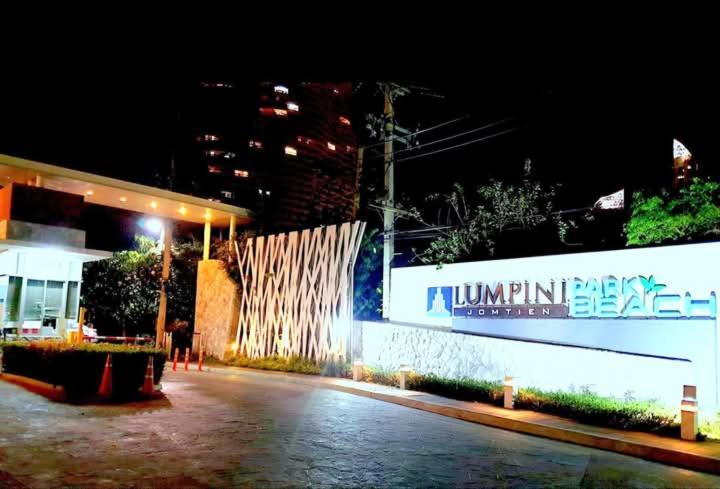 2 ห้องนอน 2 ห้องน้ำ Seaview Jomtien ชั้น18 Daire Dış mekan fotoğraf